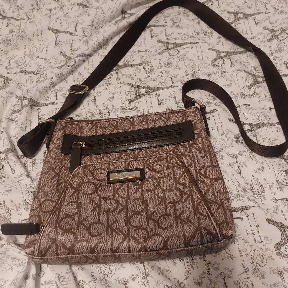 Calvin Klein Crossbody